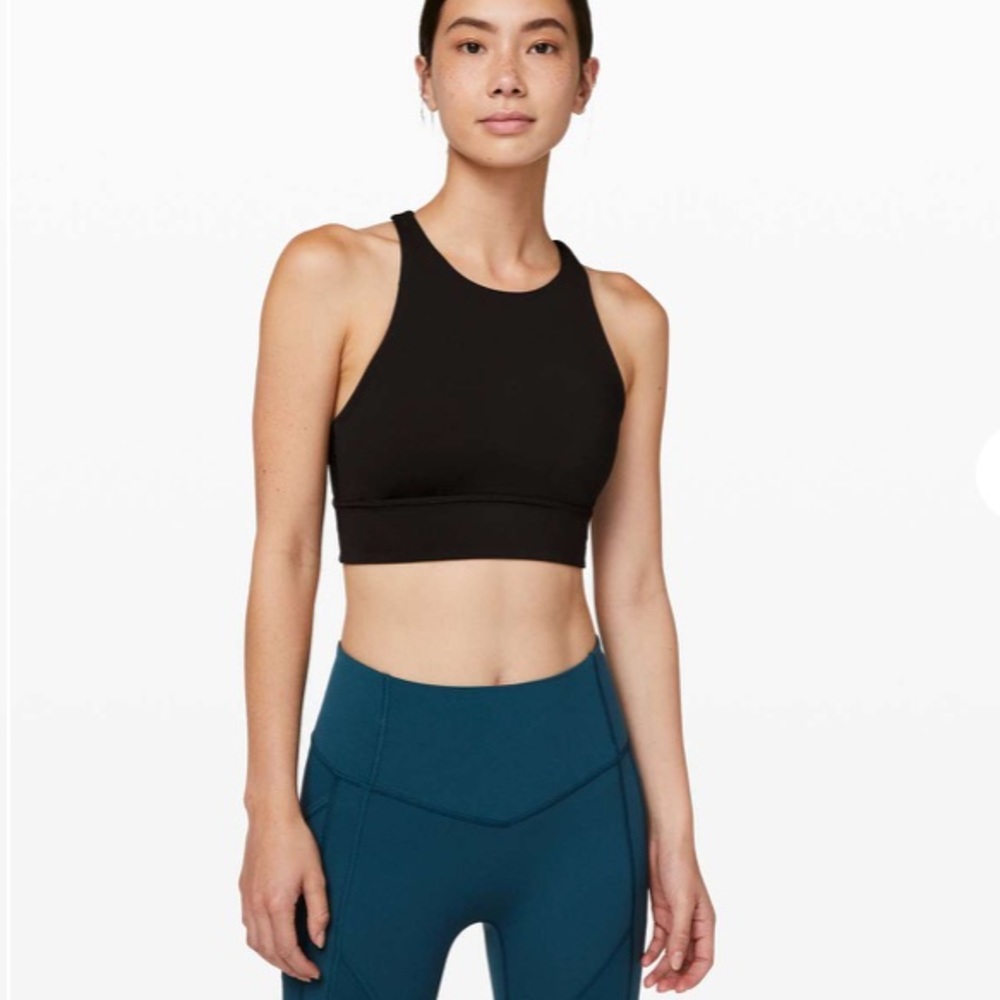 EUC Lululemon Ignite Sports Bra size 12 Black Longline Crop Top